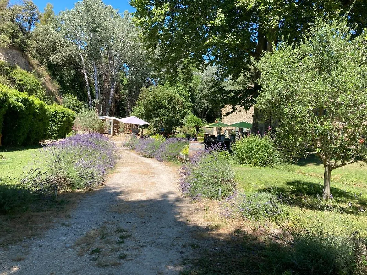 Bed and Breakfast Le Mas Aux Aromes Puget Frankreich