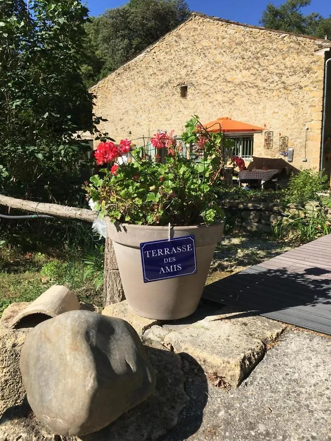 Bed & Breakfast Le Mas Aux Aromes Puget
